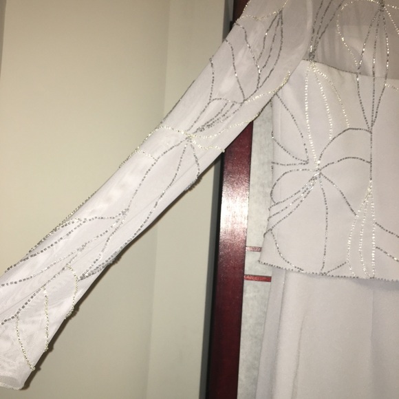 Formal dress gown (silver, grey) - Picture 3 of 8